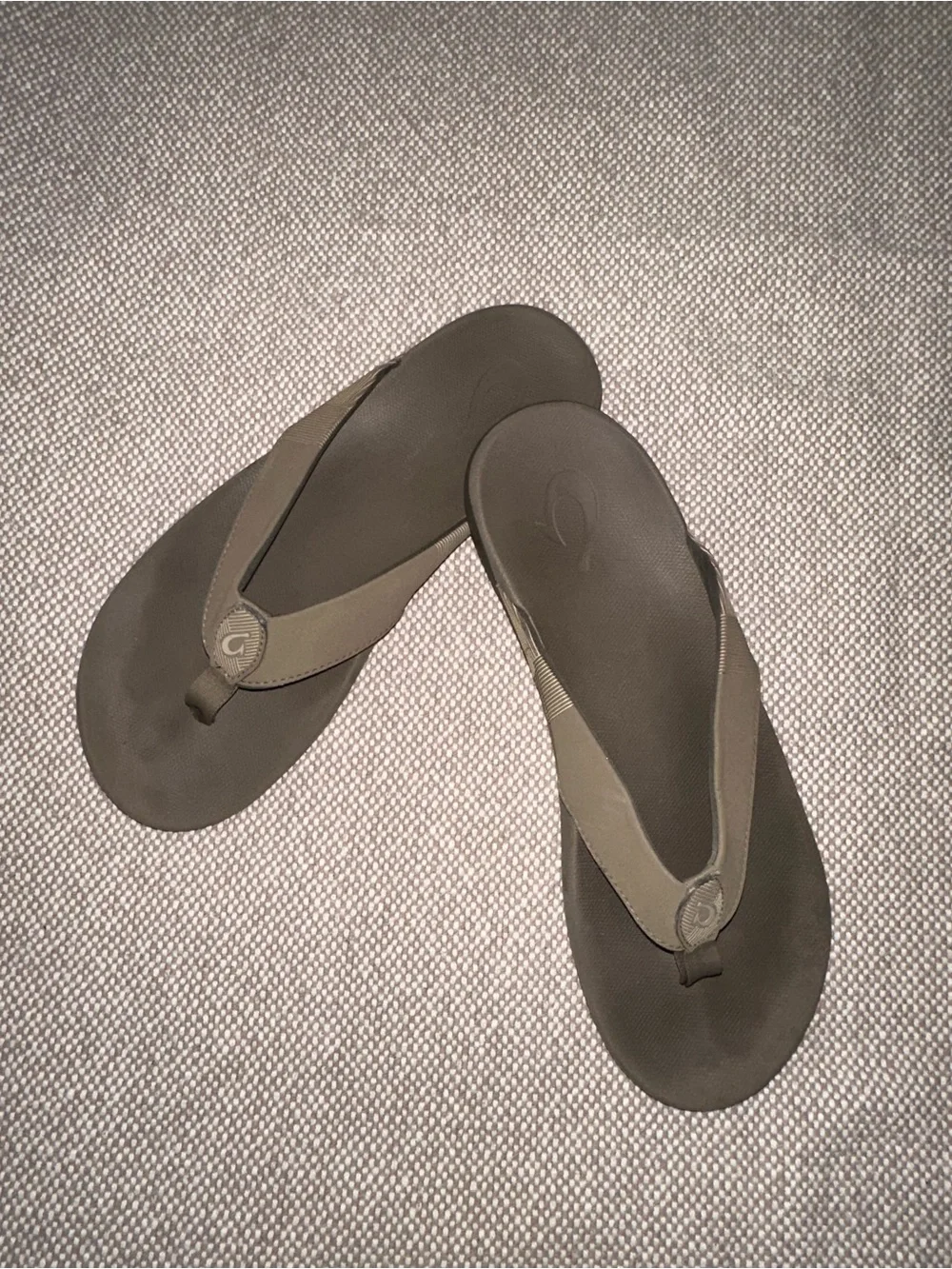 OluKai Olive Flip Flops for Men - Dark Green Thong Sandals